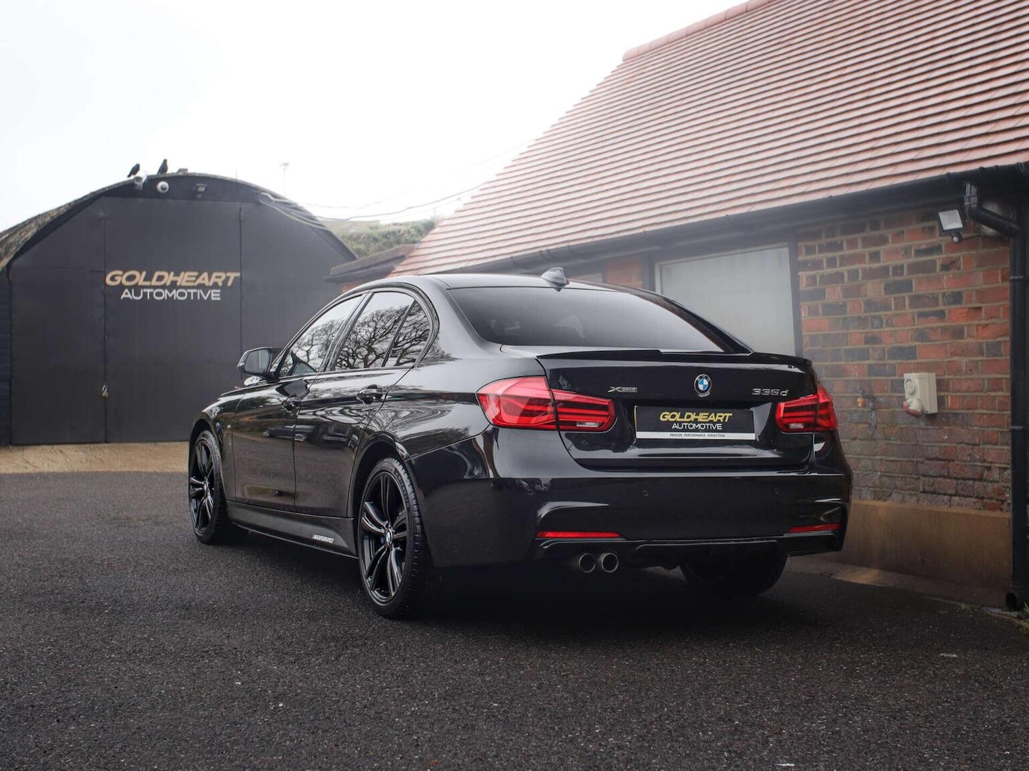 Used BMW 3 Series 2017 for sale - 77129585: Photo 2