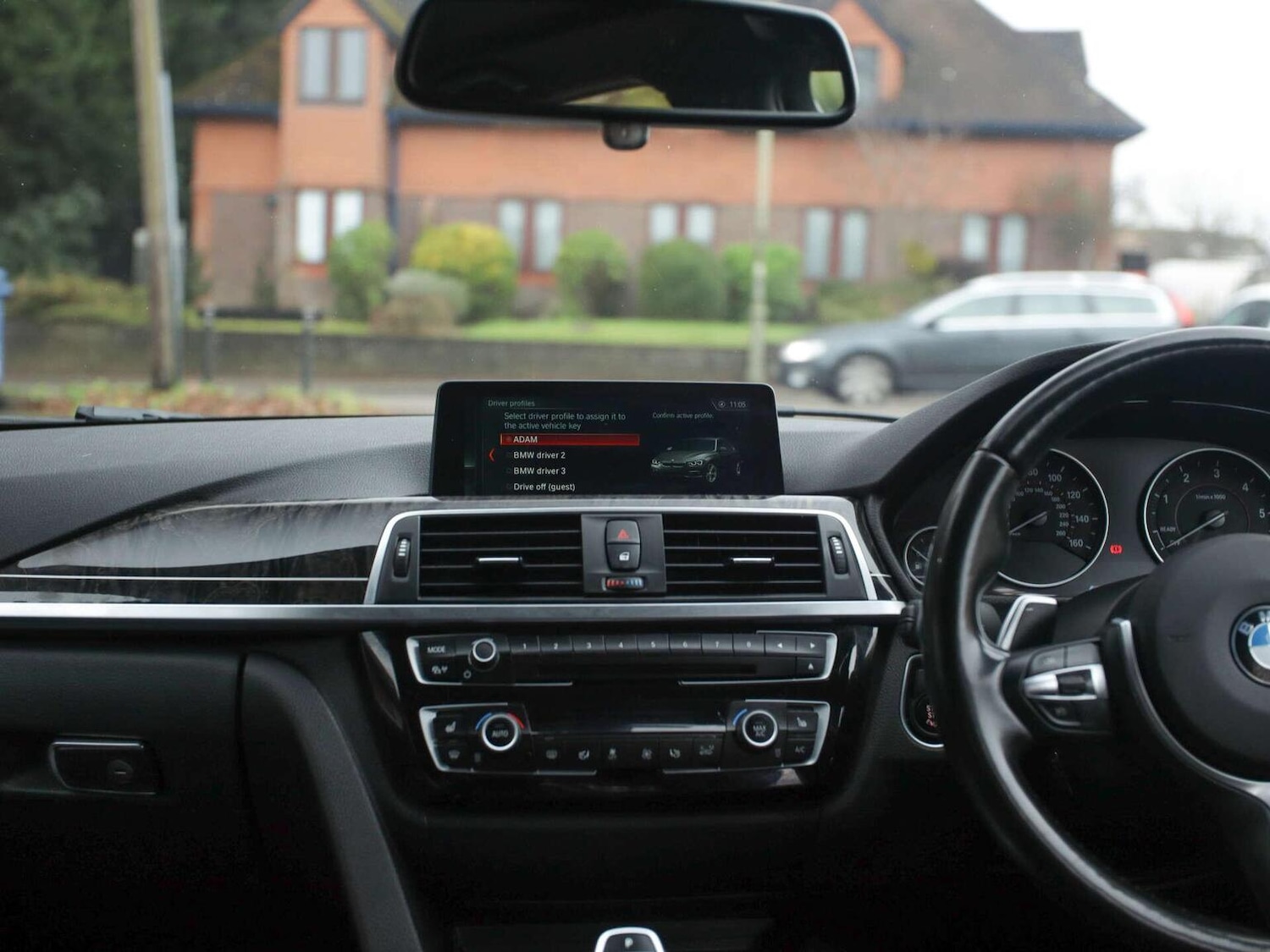 Used BMW 3 Series 2017 for sale - 77129585: Photo 25