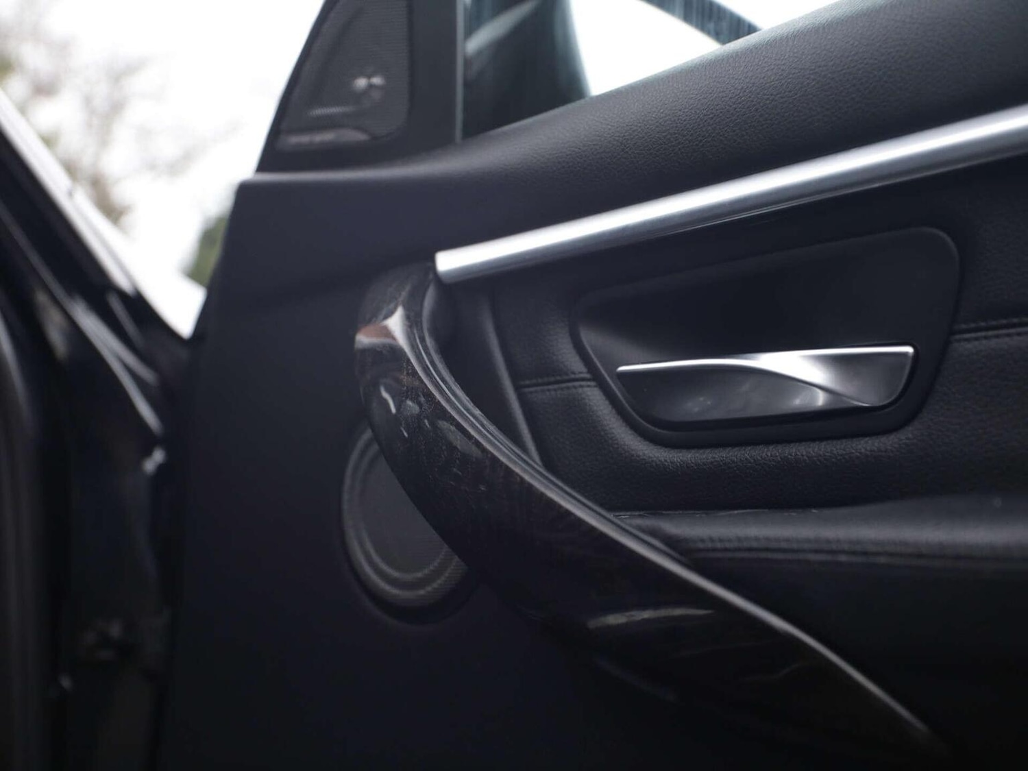 Used BMW 3 Series 2017 for sale - 77129585: Photo 29