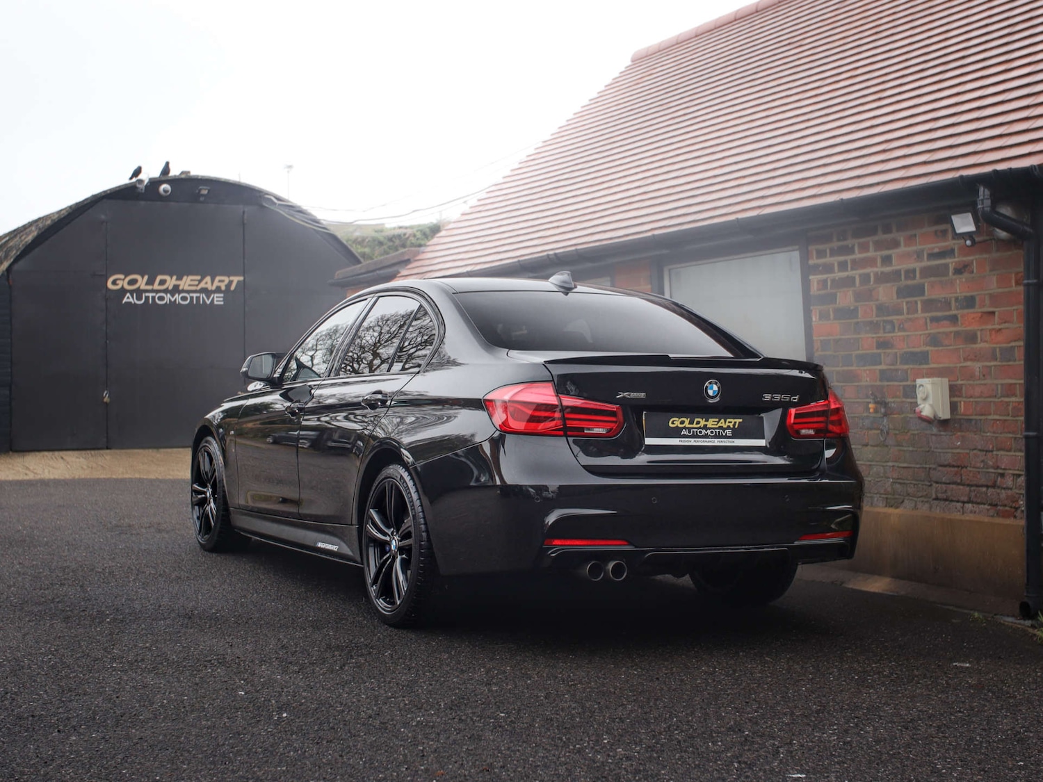 Used BMW 3 Series 2017 for sale - 77170834: Photo 2