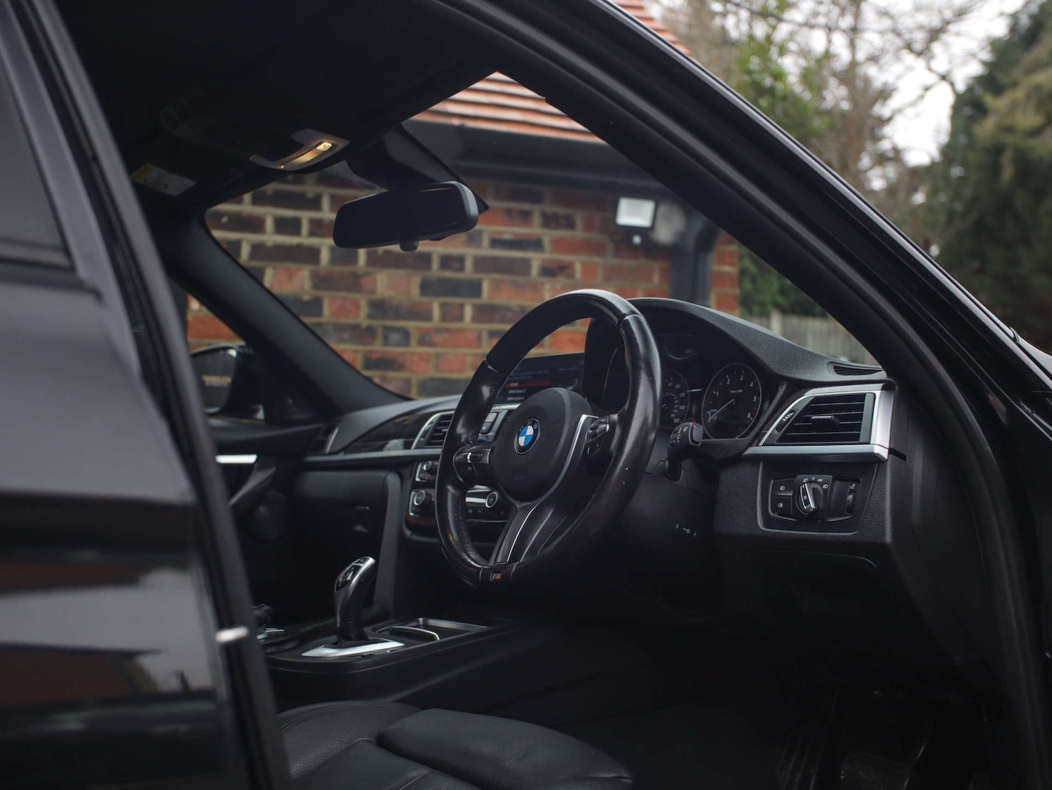 Used BMW 3 Series 2017 for sale - 77170834: Photo 23