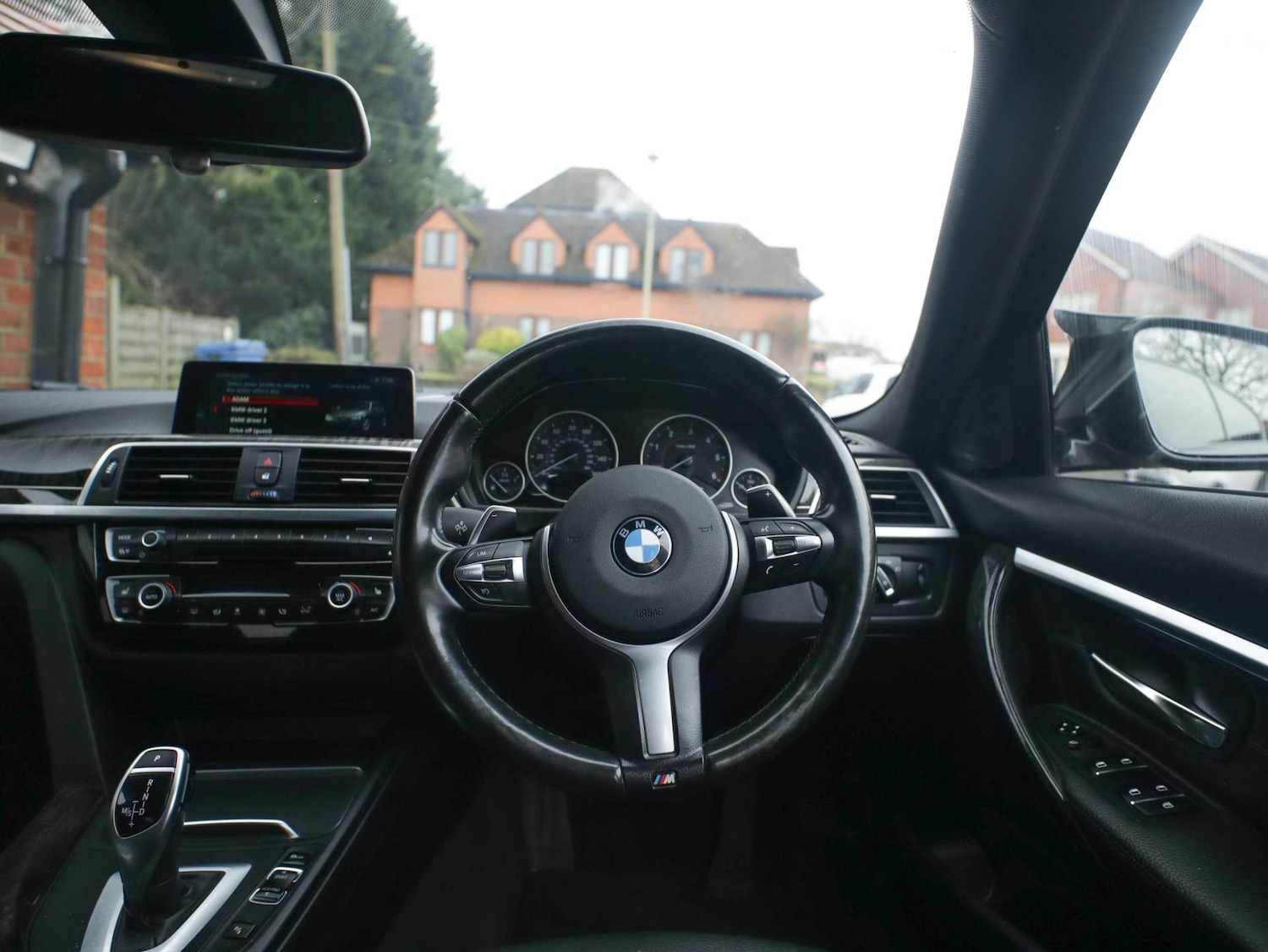 Used BMW 3 Series 2017 for sale - 77170834: Photo 27