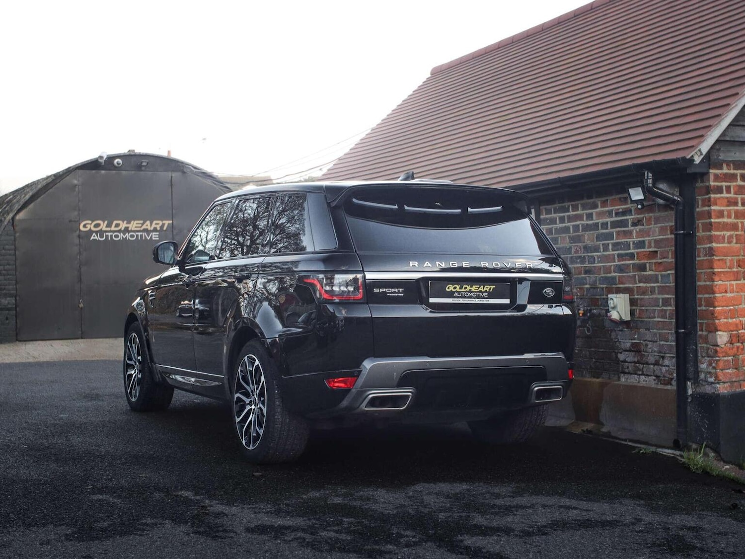 Used Land Rover Range Rover Sport 2019 for sale - 76712351: Photo 2