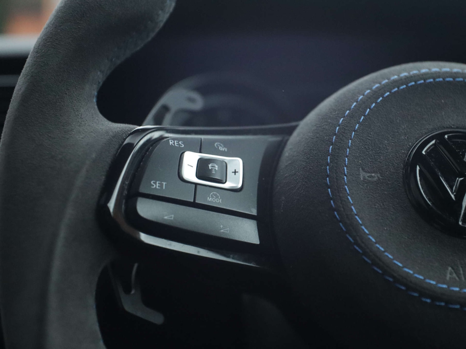 Used Volkswagen Golf 2017 for sale - 77170829: Photo 30