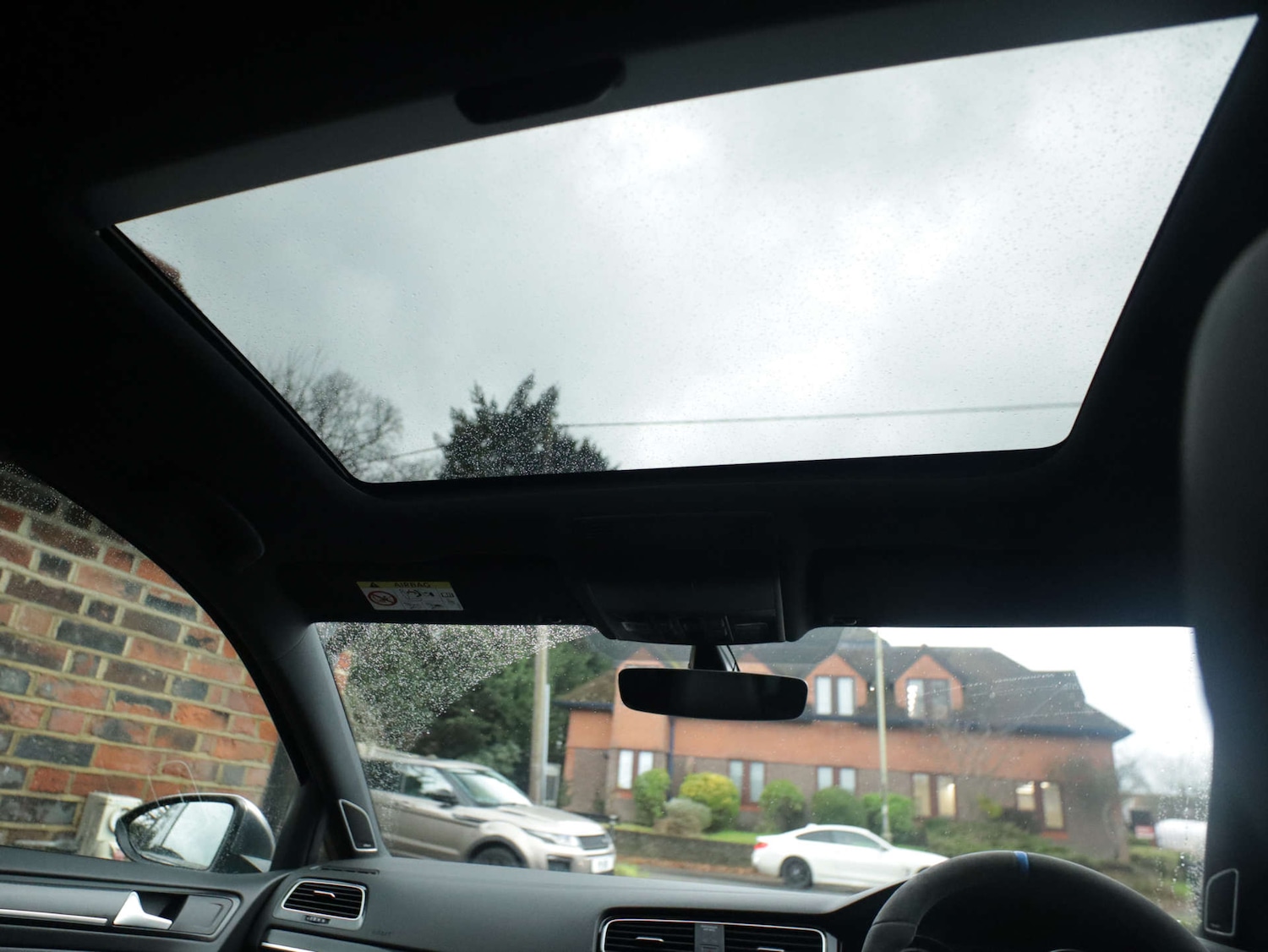 Used Volkswagen Golf 2017 for sale - 77170829: Photo 33