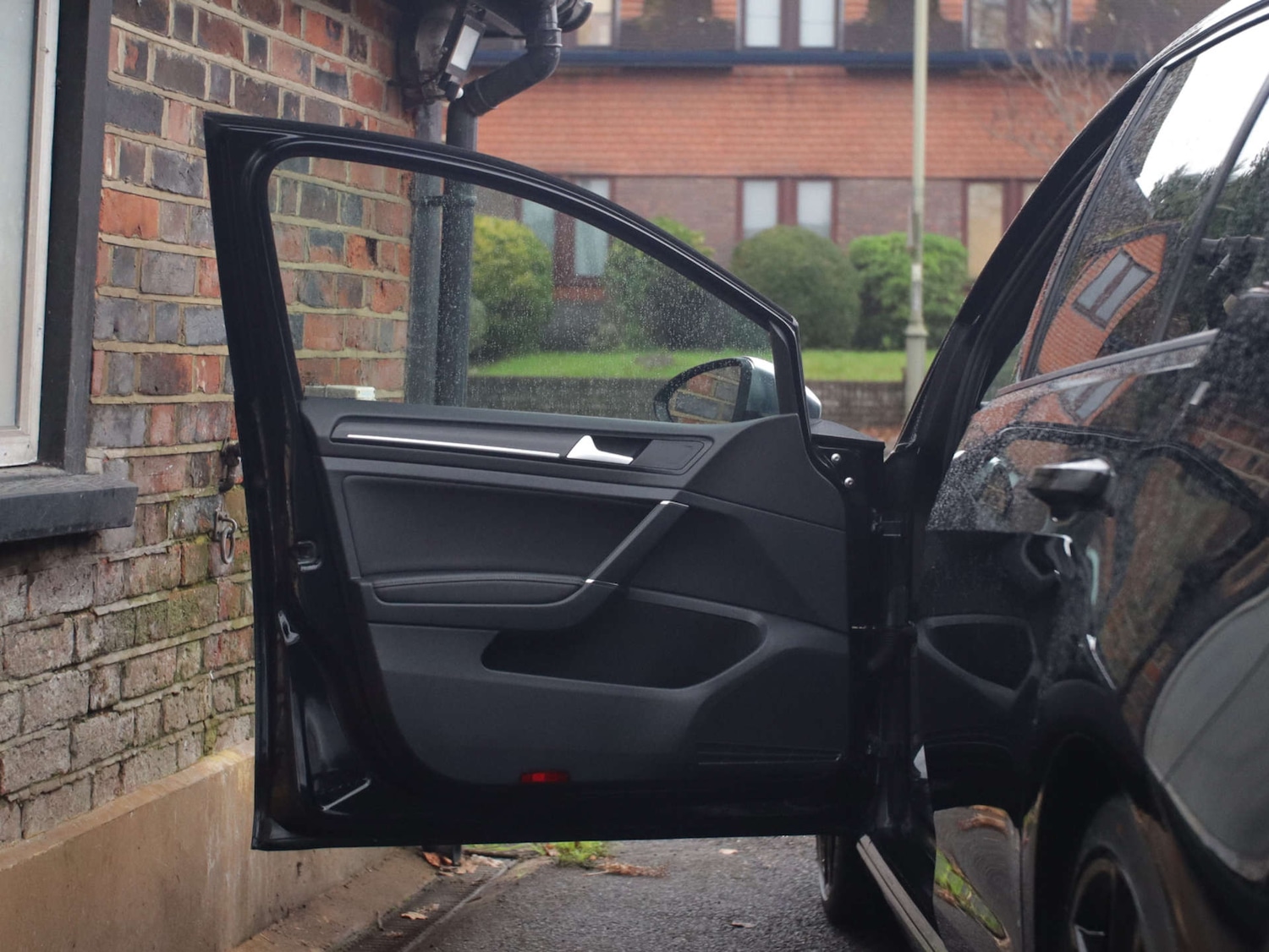 Used Volkswagen Golf 2017 for sale - 77170829: Photo 41