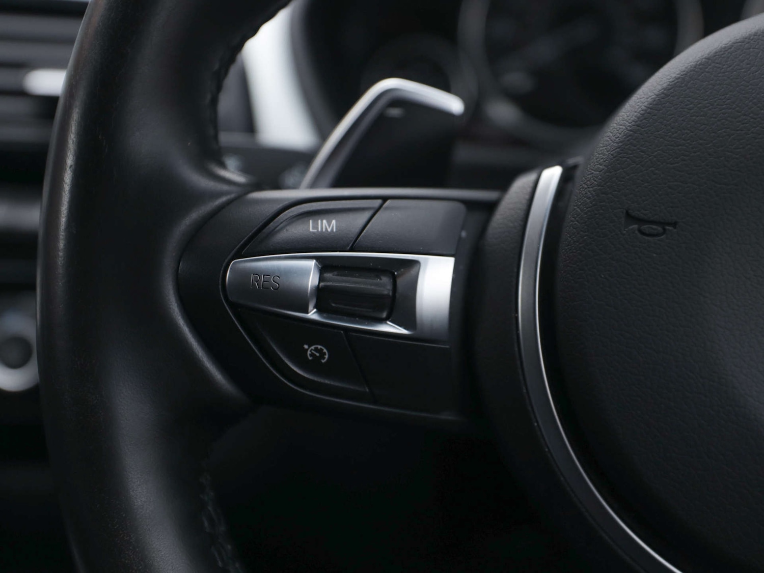 Used BMW 4 Series 2017 for sale - 78078333: Photo 28