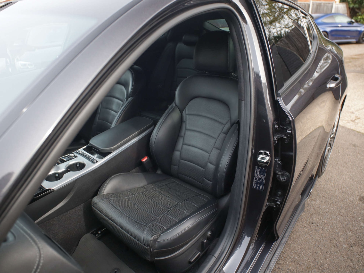 Used Kia Stinger 2021 for sale - 78182031: Photo 31