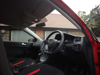 Used Volkswagen Golf 2015 for sale - 79556667: Photo