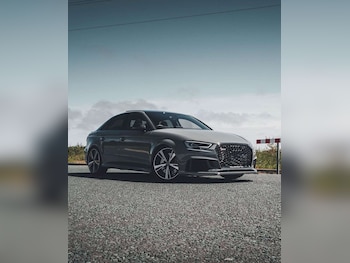 Used Audi RS3 2018 for sale - 77803648: Photo