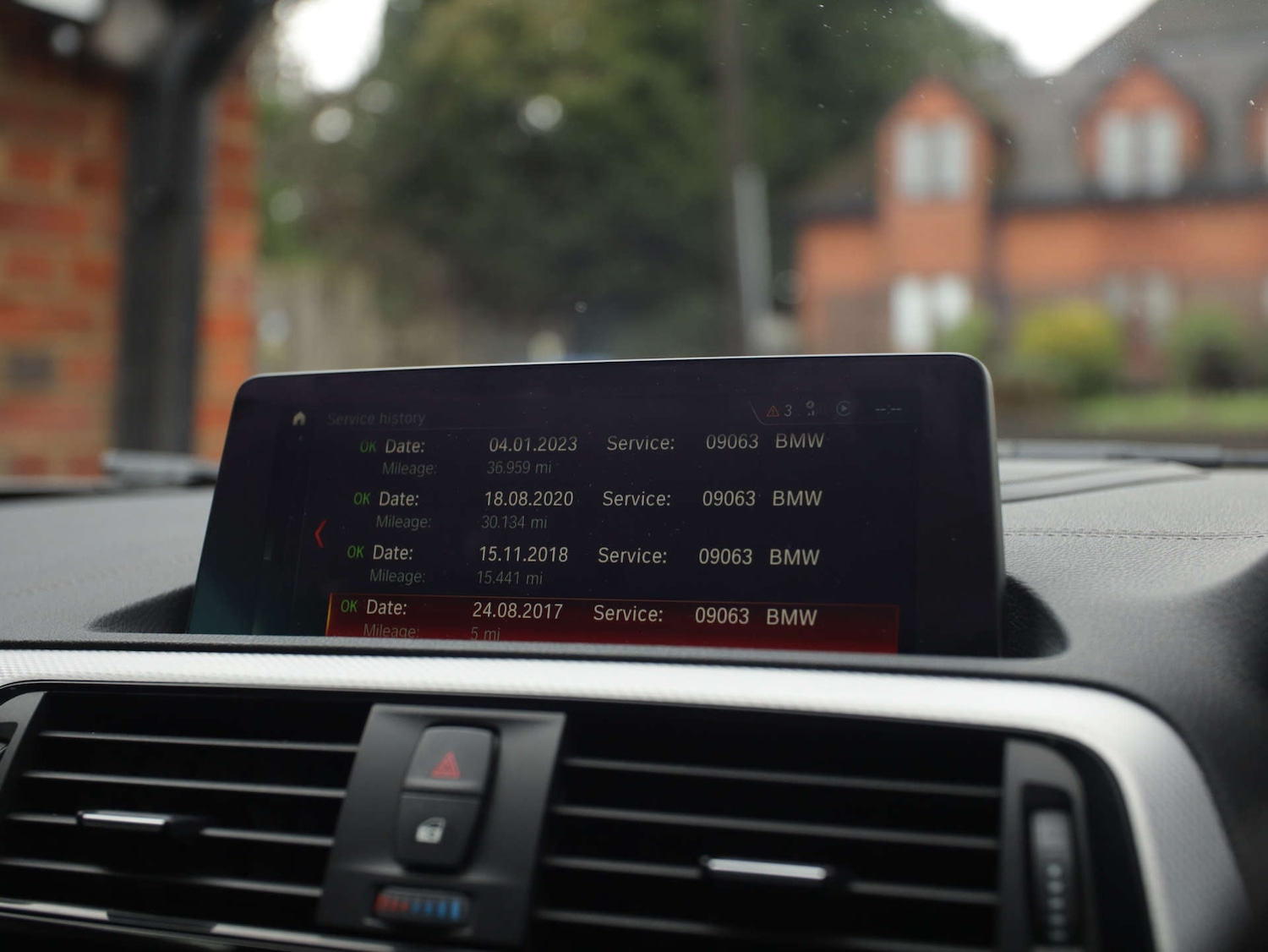 Used BMW 2 Series 2017 for sale - 77342219: Photo 30