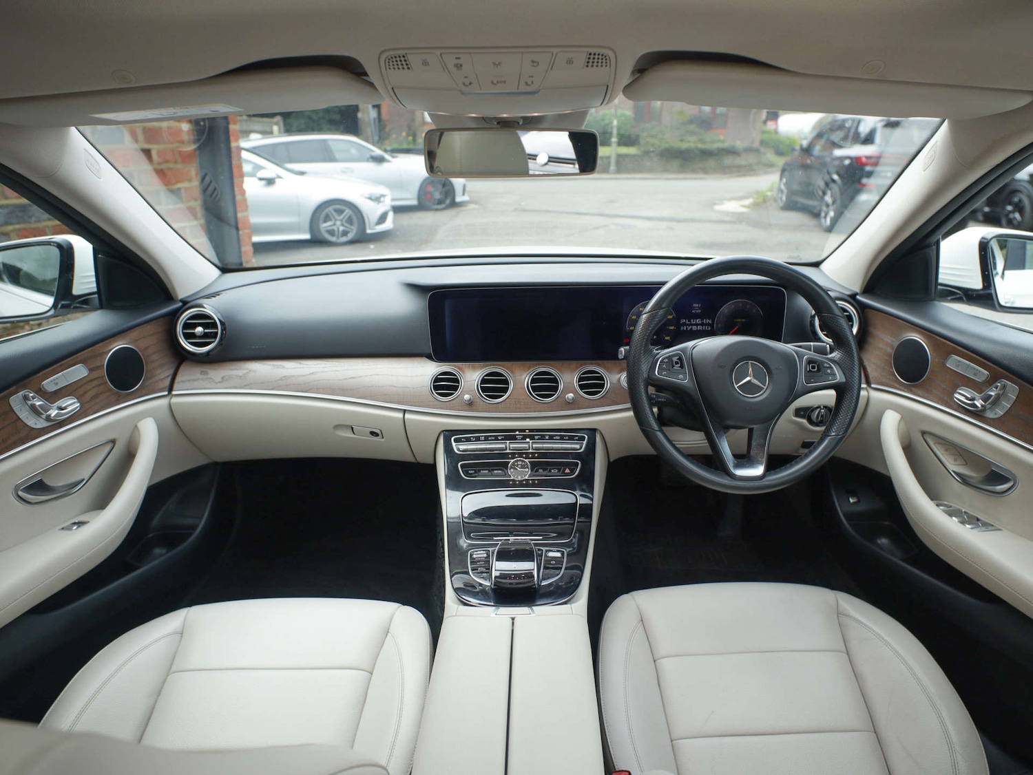 Used Mercedes-Benz E Class 2017 for sale - 77916399: Photo 18