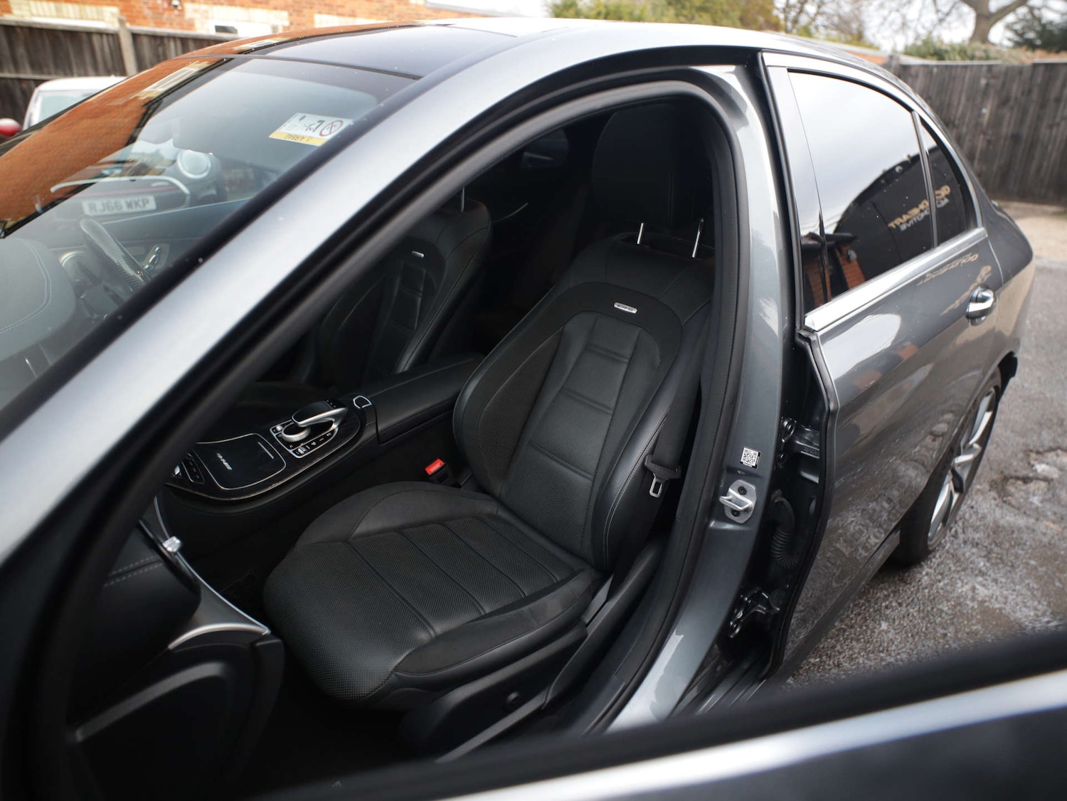 Used Mercedes-Benz E Class 2018 for sale - 77170827: Photo 38