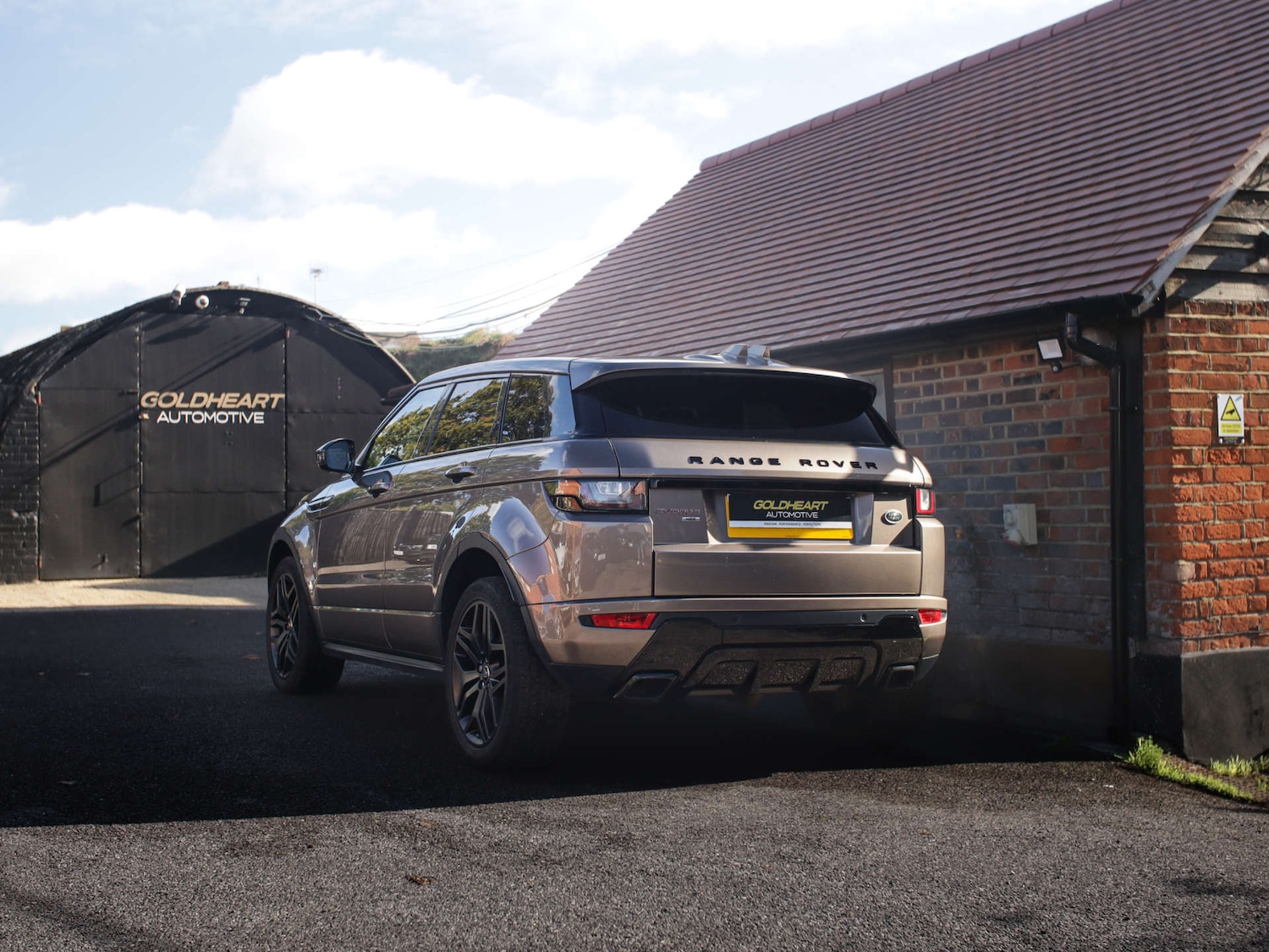 Used Land Rover Range Rover Evoque 2018 for sale - 77170830: Photo 2