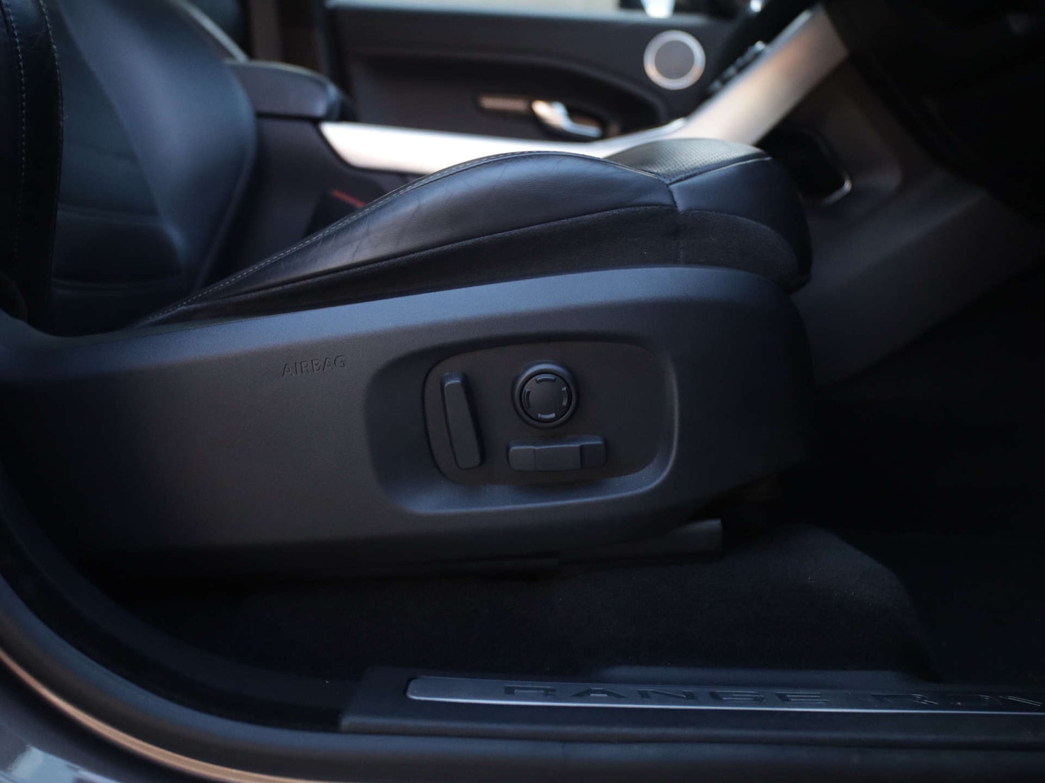 Used Land Rover Range Rover Evoque 2018 for sale - 77170830: Photo 27