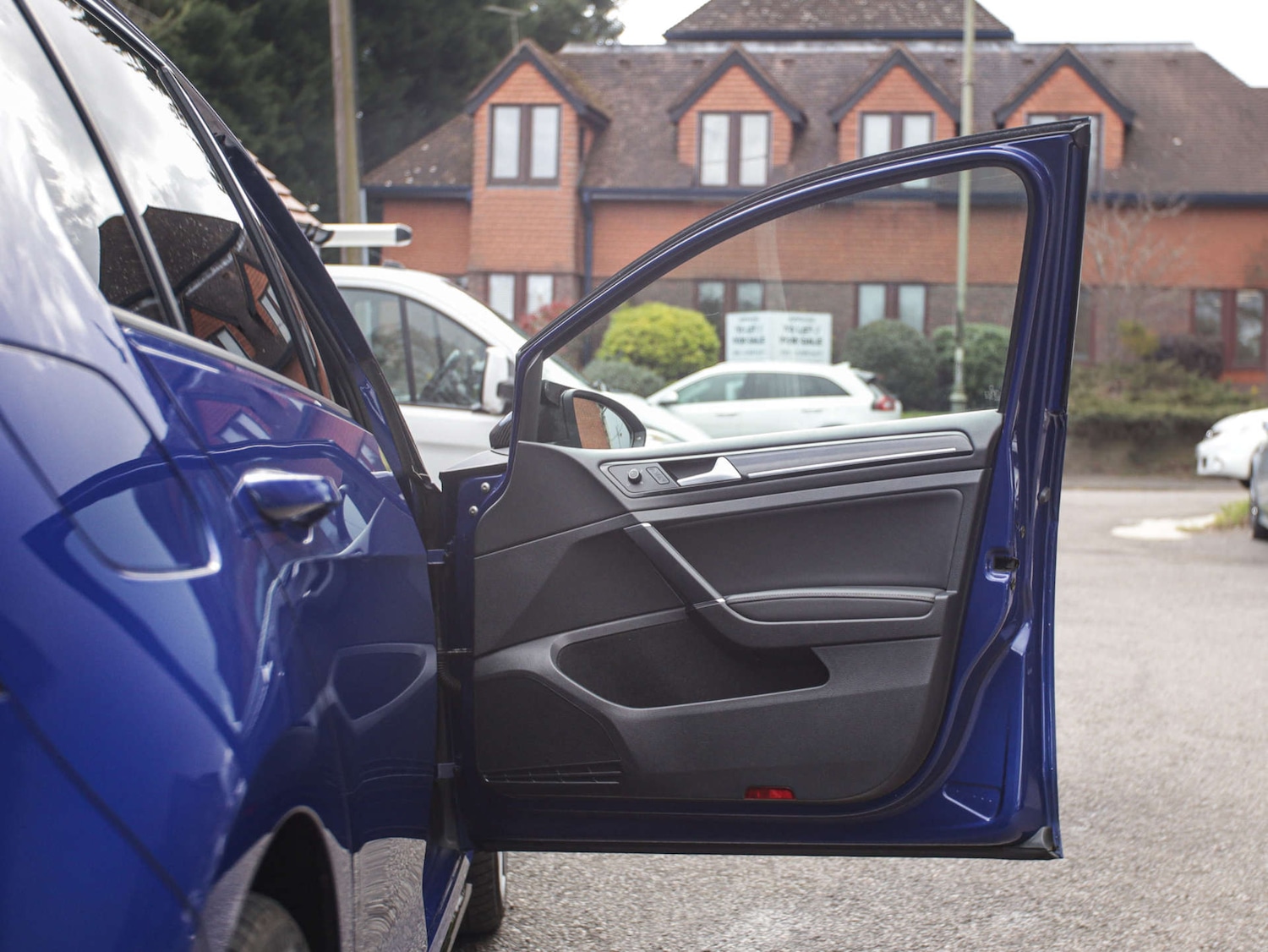 Used Volkswagen Golf 2019 for sale - 78016385: Photo 27