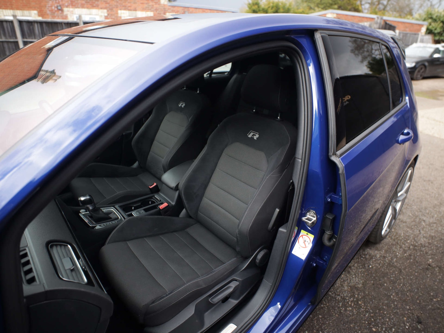 Used Volkswagen Golf 2019 for sale - 78016385: Photo 29