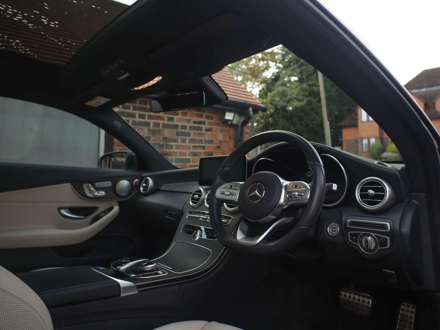 Used Mercedes-Benz C Class 2019 for sale - 76358226: Photo 19