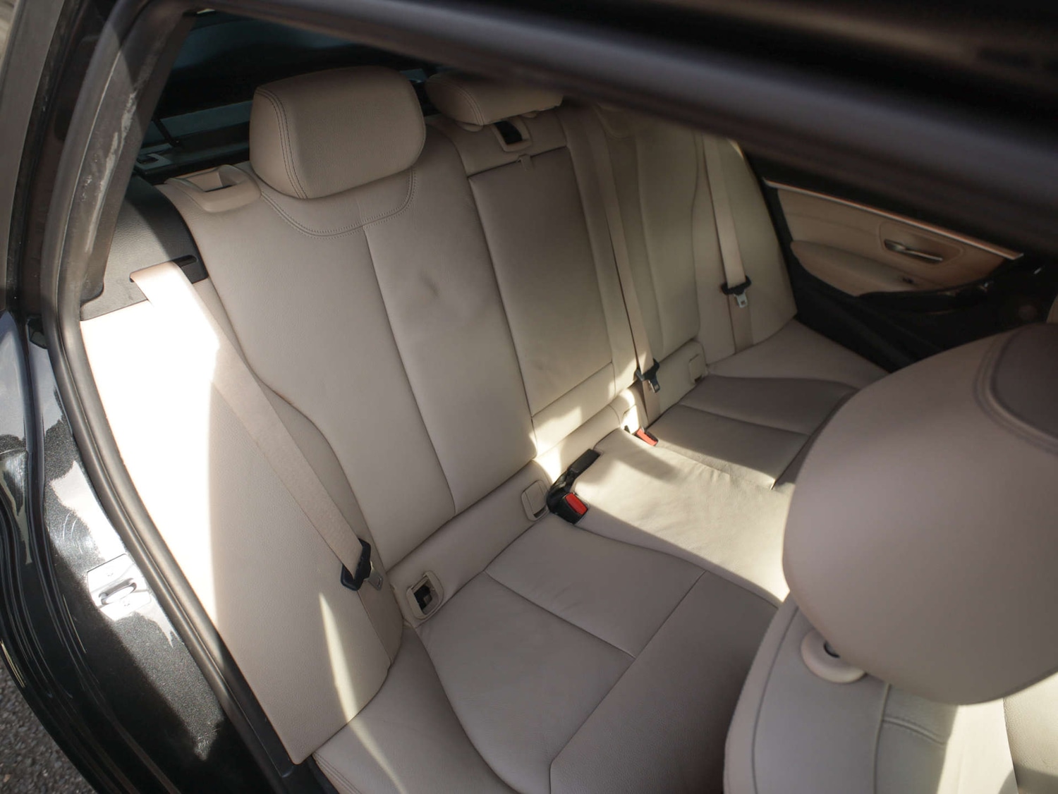 Used BMW 3 Series 2018 for sale - 77967836: Photo 36