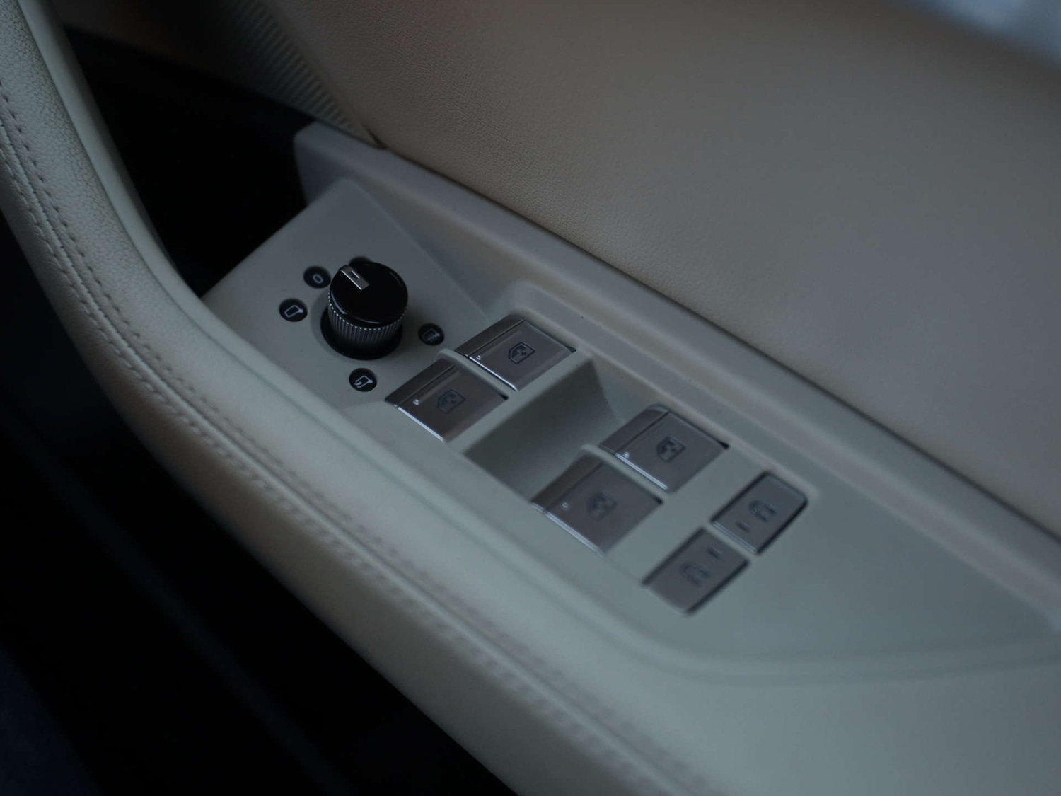 Used Audi e-tron 2019 for sale - 77234117: Photo 28