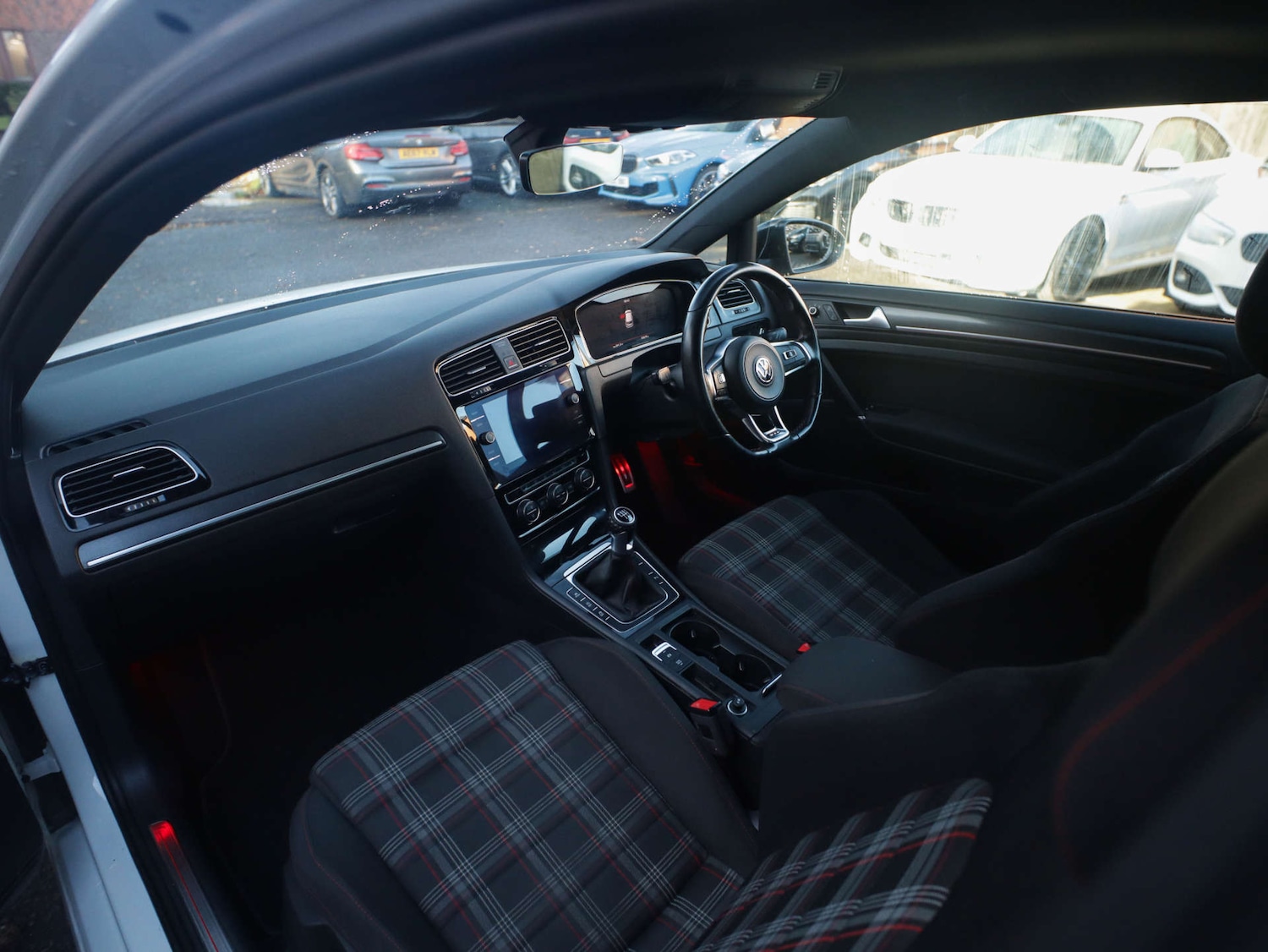 Used Volkswagen Golf 2018 for sale - 77170822: Photo 33