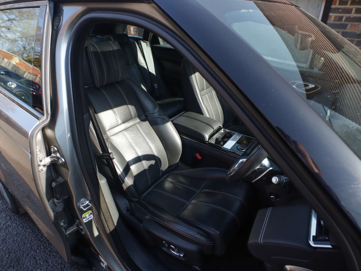 Used Land Rover Range Rover Velar 2018 for sale - 77967837: Photo 19