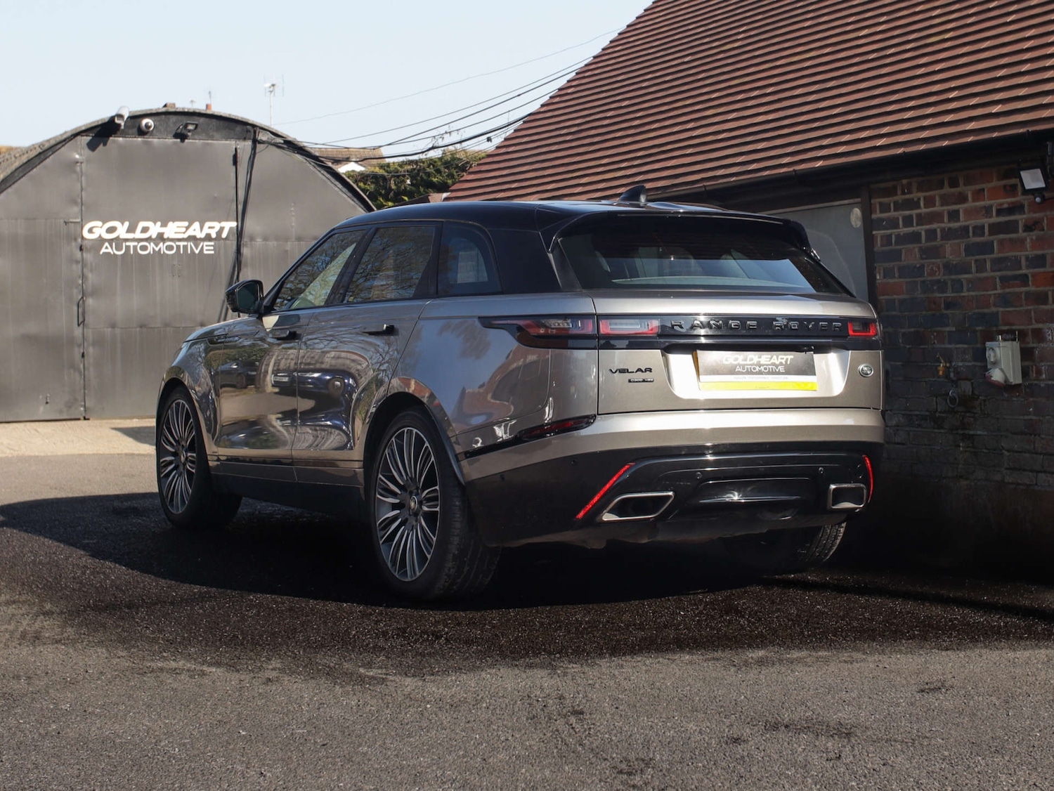 Used Land Rover Range Rover Velar 2018 for sale - 77967837: Photo 2