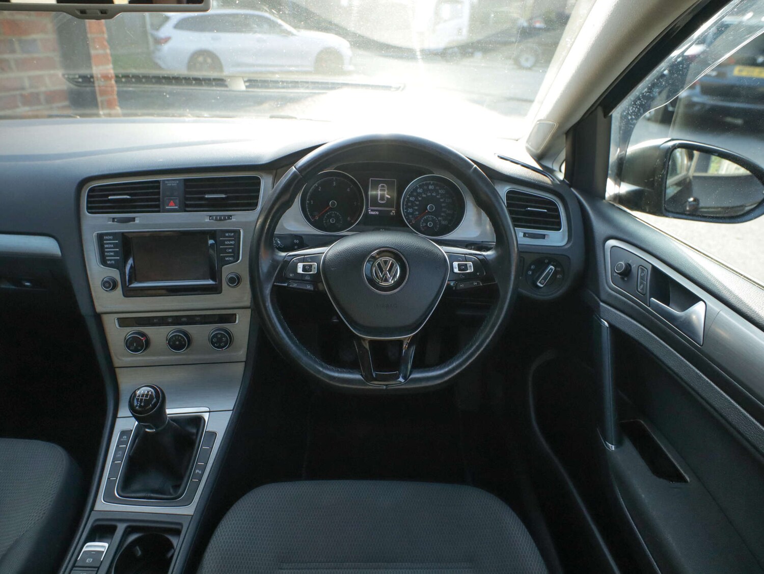 Used Volkswagen Golf 2014 for sale - 77745536: Photo 19
