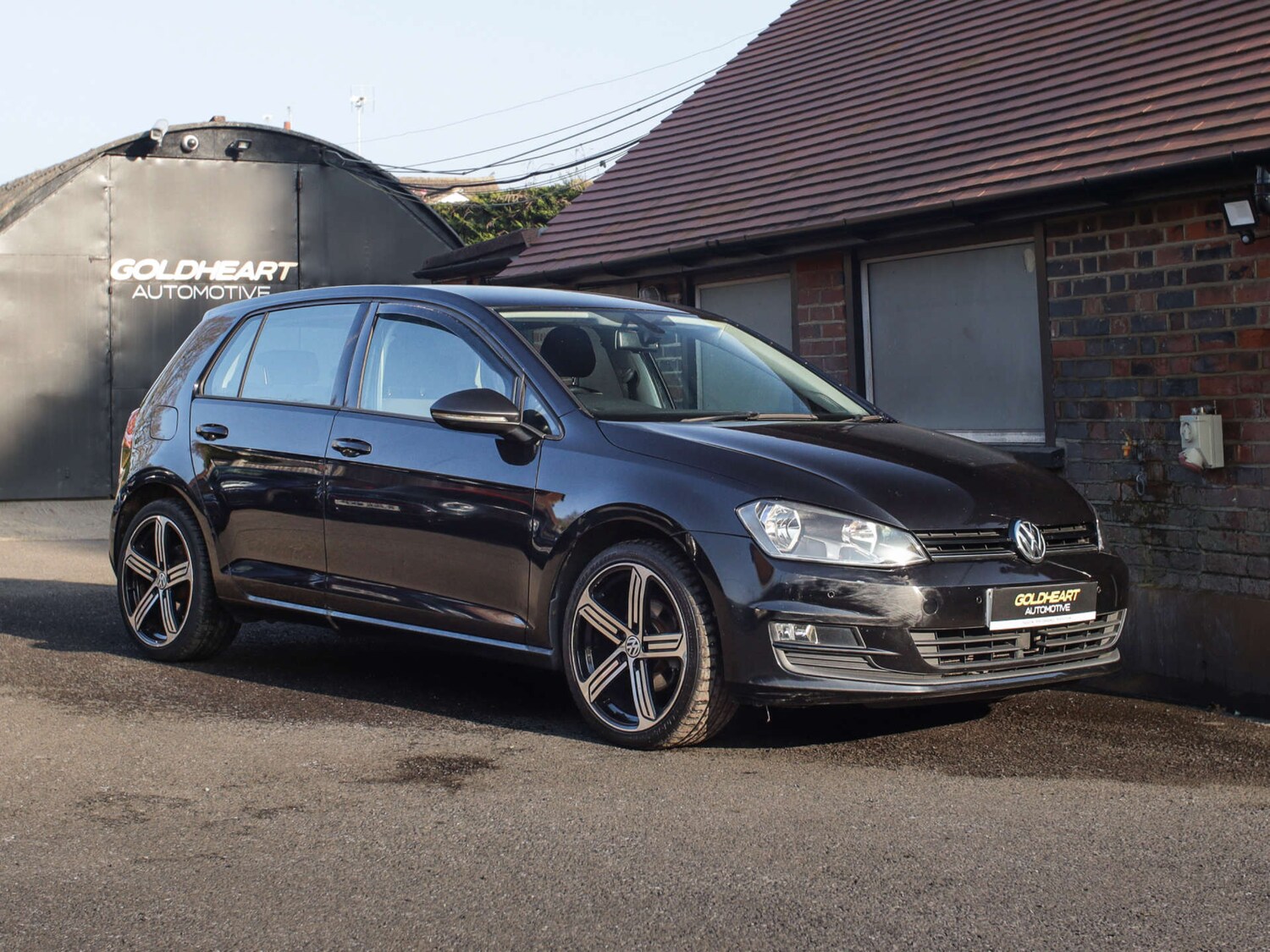 Used Volkswagen Golf 2014 for sale - 77745536: Photo 3