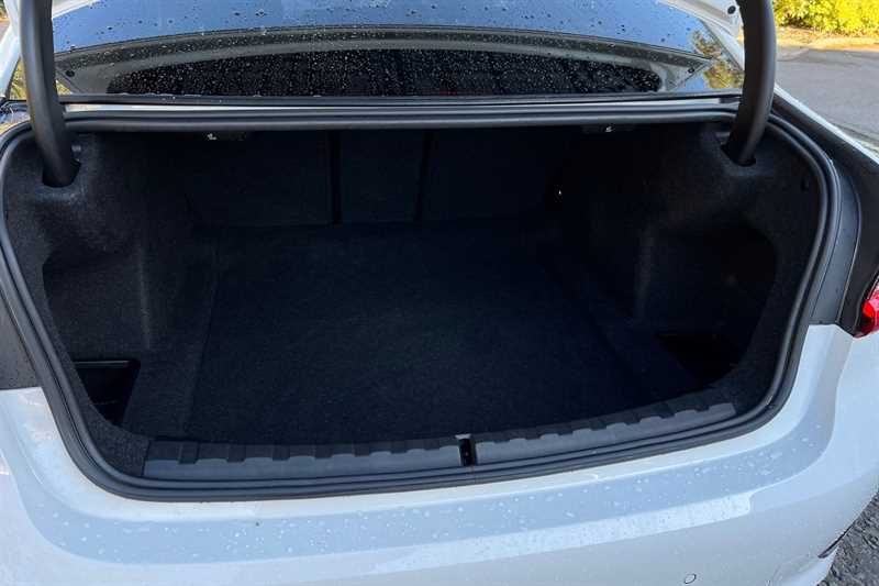 Used BMW 3 Series 2019 for sale - 76489821: Photo 25