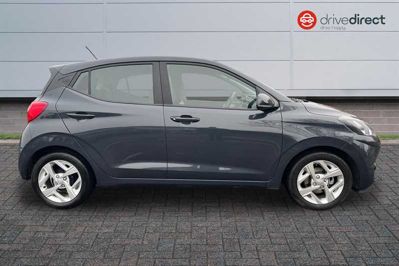 Used Hyundai i10 2021 for sale - 77554143: Photo 2