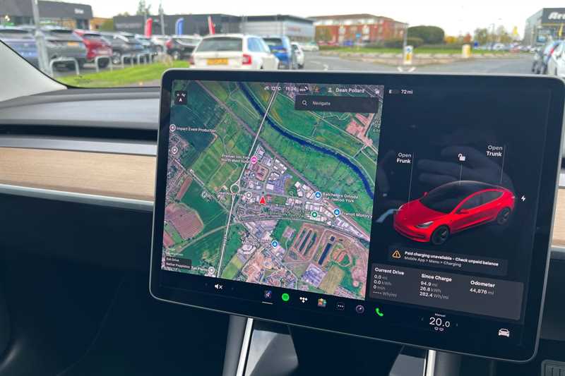 Used Tesla Model 3 2019 for sale - 76756509: Photo 18