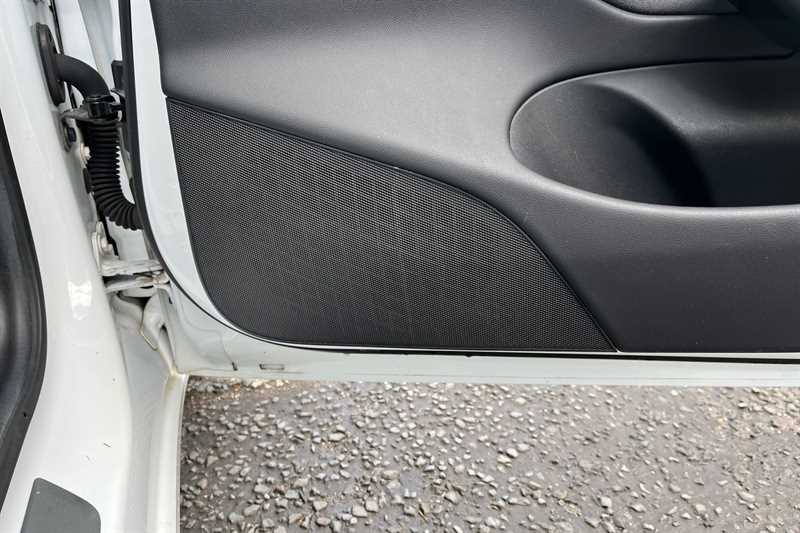 Used Tesla Model 3 2019 for sale - 76756509: Photo 27