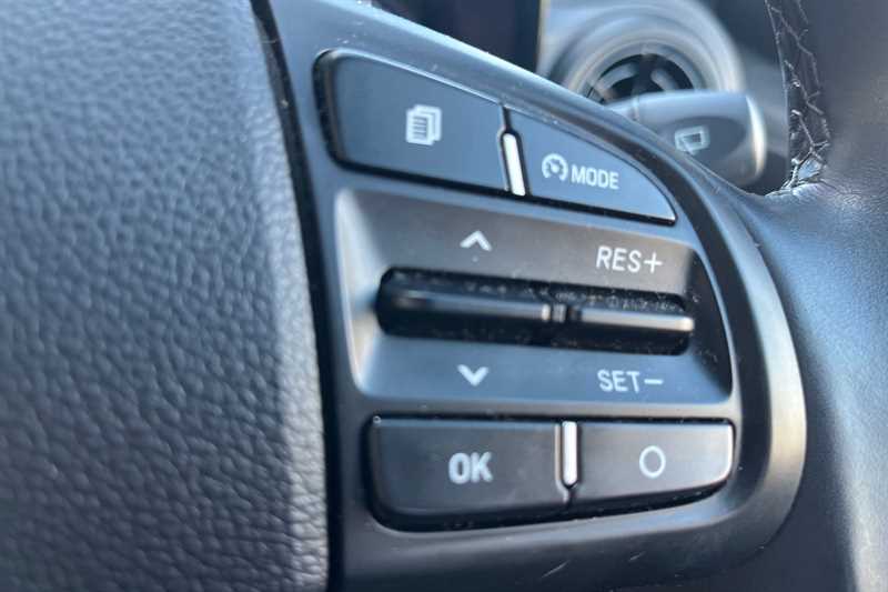 Used Hyundai i10 2021 for sale - 76956744: Photo 22