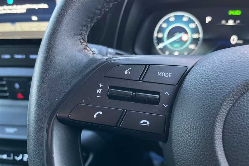 Used Hyundai BAYON 2024 for sale - 77900621: Photo 21