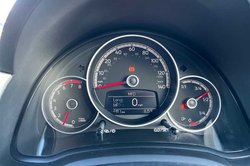 Used Volkswagen up! 2018 for sale - 76828383: Photo 20