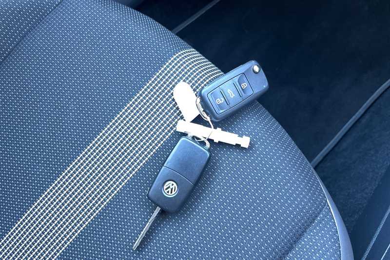 Used Volkswagen up! 2018 for sale - 76828383: Photo 36