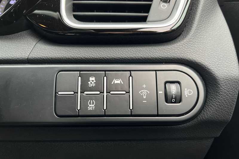 Used Kia Pro Ceed 2023 for sale - 76298577: Photo 39