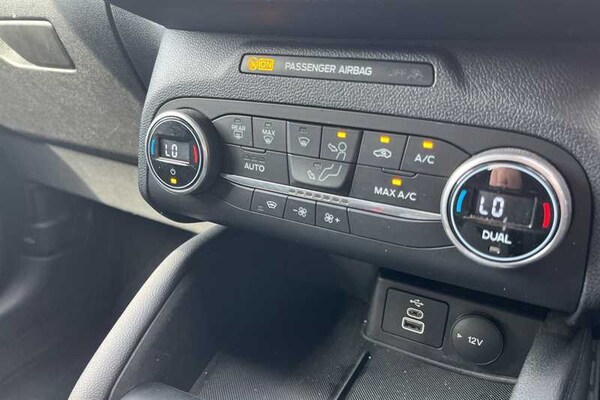 Used Ford Kuga 2022 for sale - 75636960: Photo 15