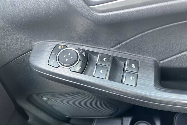 Used Ford Kuga 2022 for sale - 75636960: Photo 16