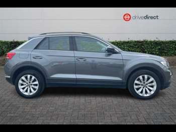 Used Volkswagen T-Roc 2021 for sale - 75015957: Photo