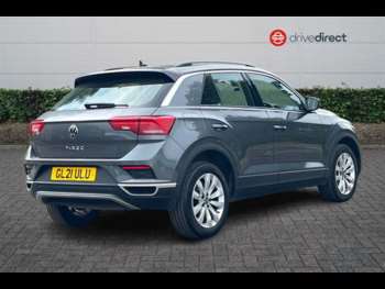 Used Volkswagen T-Roc 2021 for sale - 75015957: Photo
