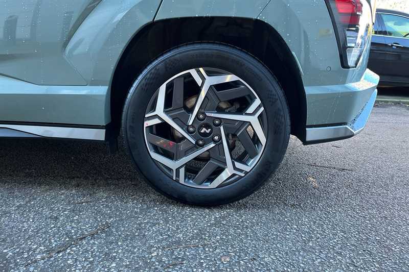 Used Hyundai KONA 2025 for sale - 77914560: Photo 9