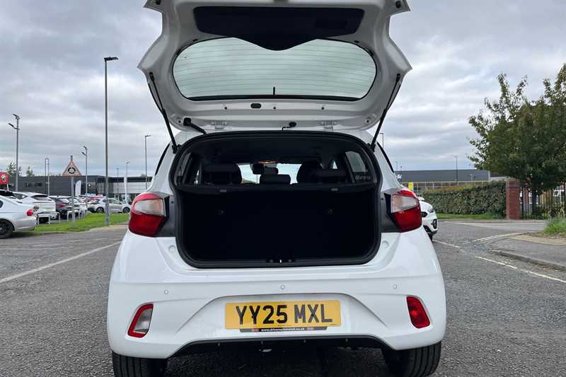 Used Hyundai i10 2025 for sale - 76530450: Photo 25