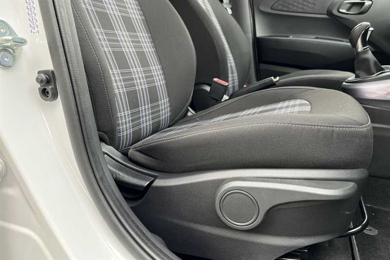 Used Hyundai i10 2025 for sale - 76530450: Photo 26