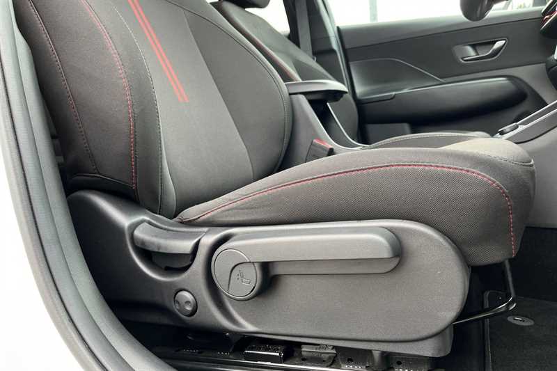 Used Hyundai KONA 2024 for sale - 76044641: Photo 28