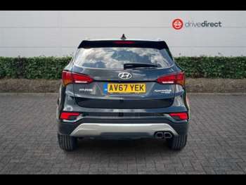 Used Hyundai Santa Fe 2017 for sale - 74936911: Photo