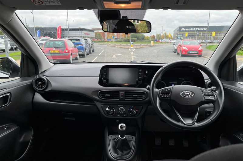 Used Hyundai i10 for sale - 76462473: Photo 13