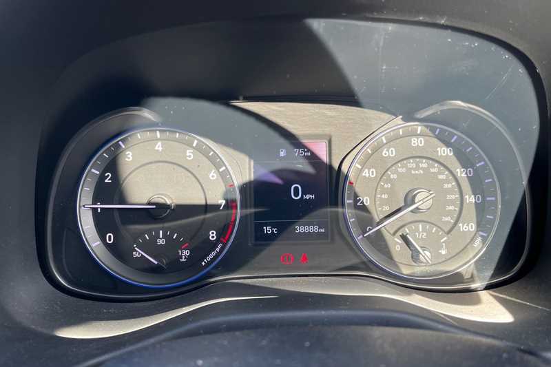 Used Hyundai KONA 2018 for sale - 76747650: Photo 20