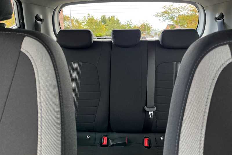 Used Hyundai i10 2021 for sale - 76517358: Photo 24